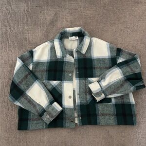 Green and white plaid cropped jacket